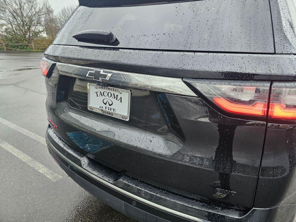 used 2020 Chevrolet Traverse car, priced at $27,176