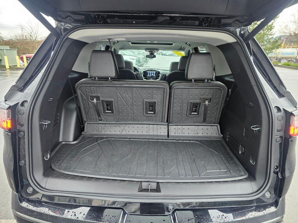 used 2020 Chevrolet Traverse car, priced at $27,176