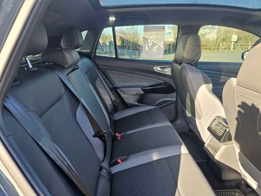 used 2024 Volkswagen ID.4 car, priced at $30,982