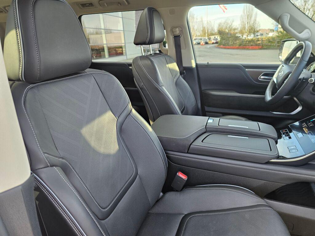 used 2025 INFINITI QX80 car, priced at $79,988