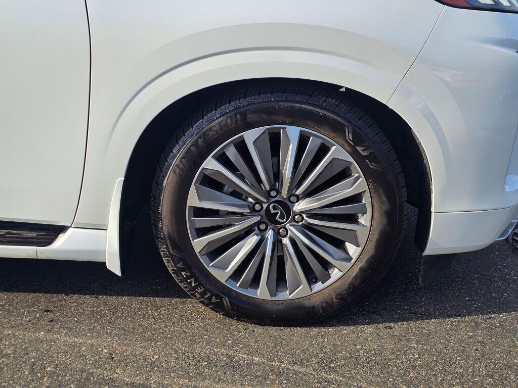 used 2025 INFINITI QX80 car, priced at $79,988