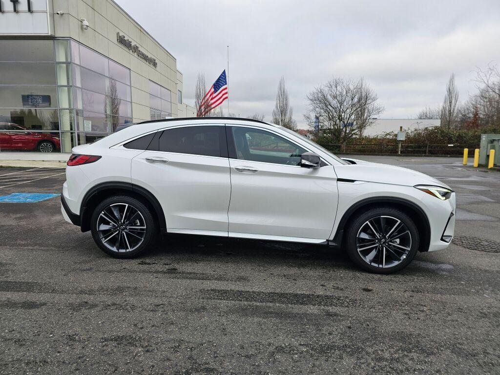 new 2025 INFINITI QX55 car, priced at $53,240