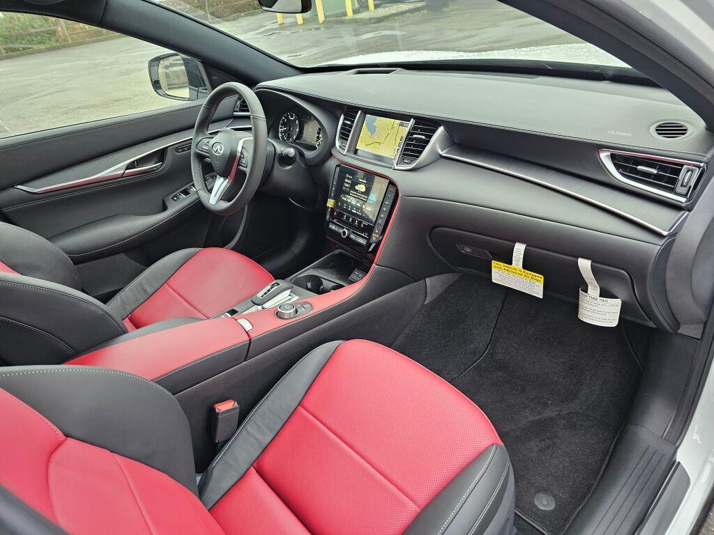 new 2025 INFINITI QX55 car, priced at $53,240