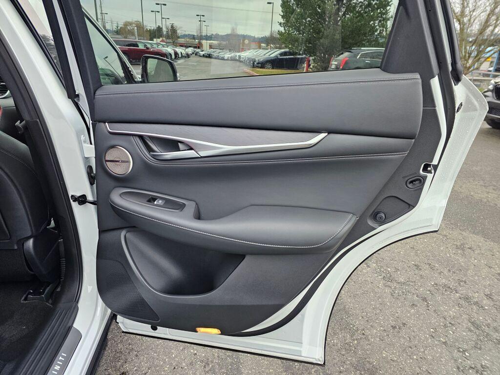 new 2025 INFINITI QX55 car, priced at $53,240