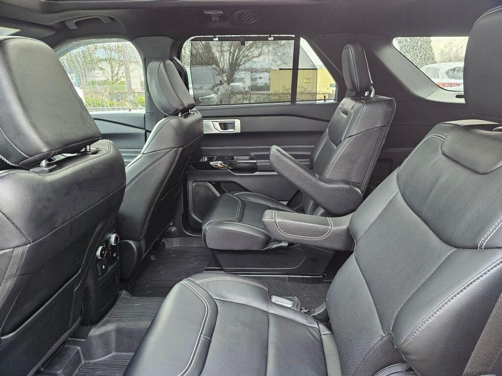 used 2023 Ford Explorer car, priced at $40,458