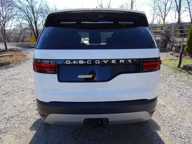 new 2025 Land Rover Discovery car, priced at $58,718
