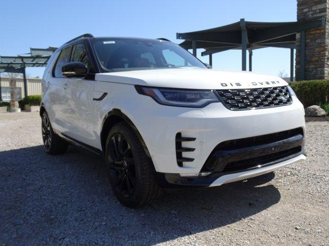 new 2025 Land Rover Discovery car, priced at $72,293