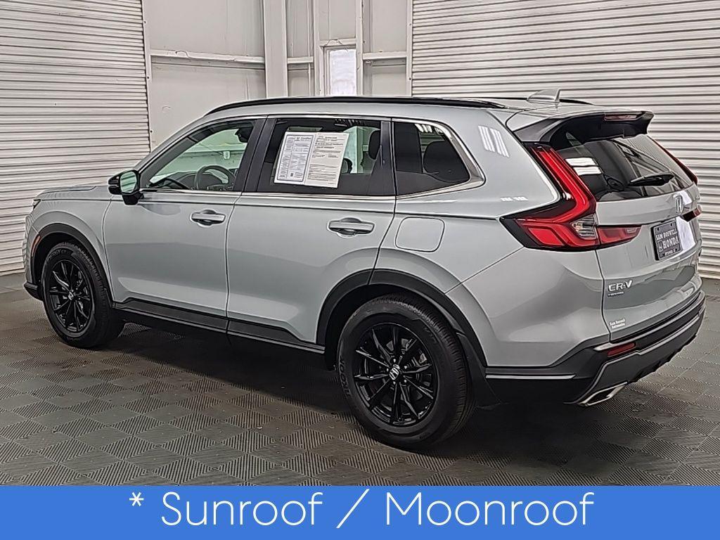 used 2025 Honda CR-V Hybrid car, priced at $33,900