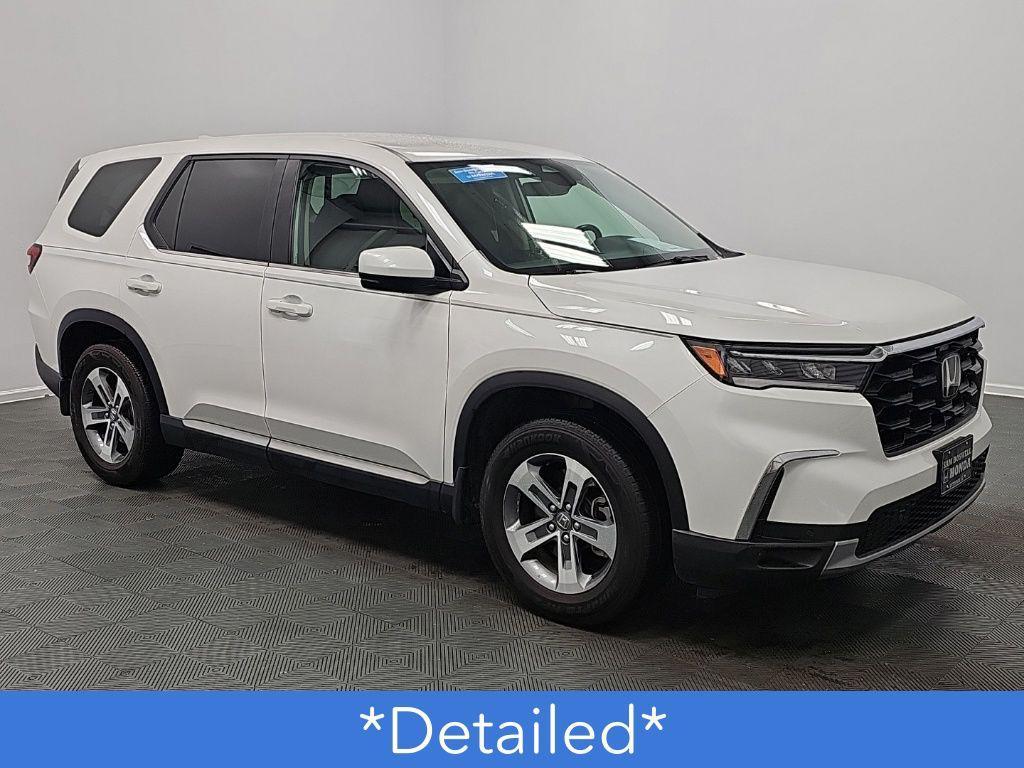 used 2024 Honda Pilot car, priced at $37,950