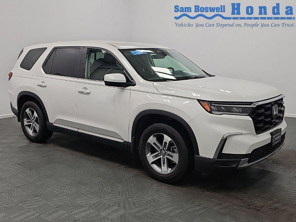 used 2024 Honda Pilot car, priced at $37,950