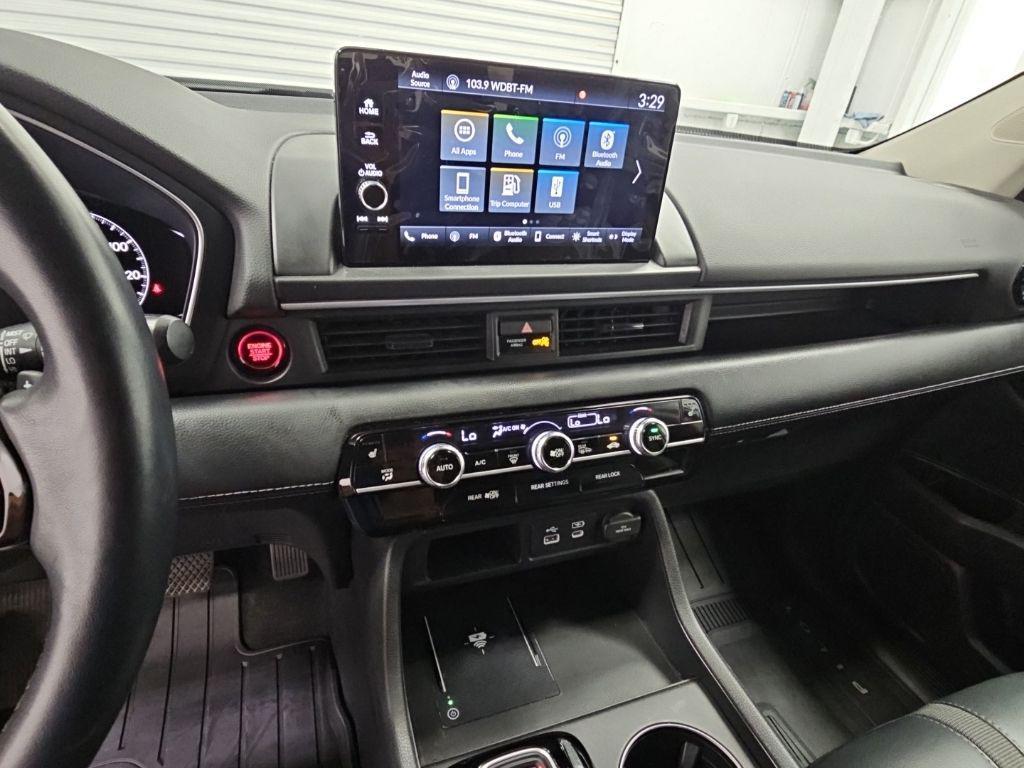 used 2024 Honda Pilot car, priced at $37,950