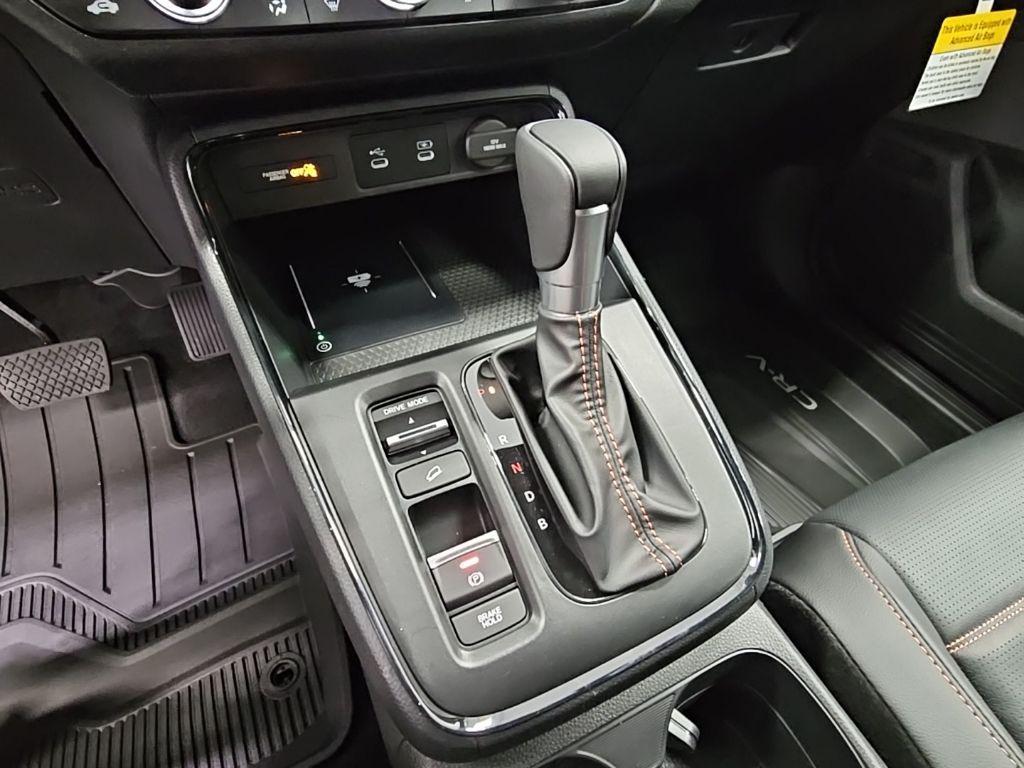 new 2026 Honda CR-V Hybrid car, priced at $40,175
