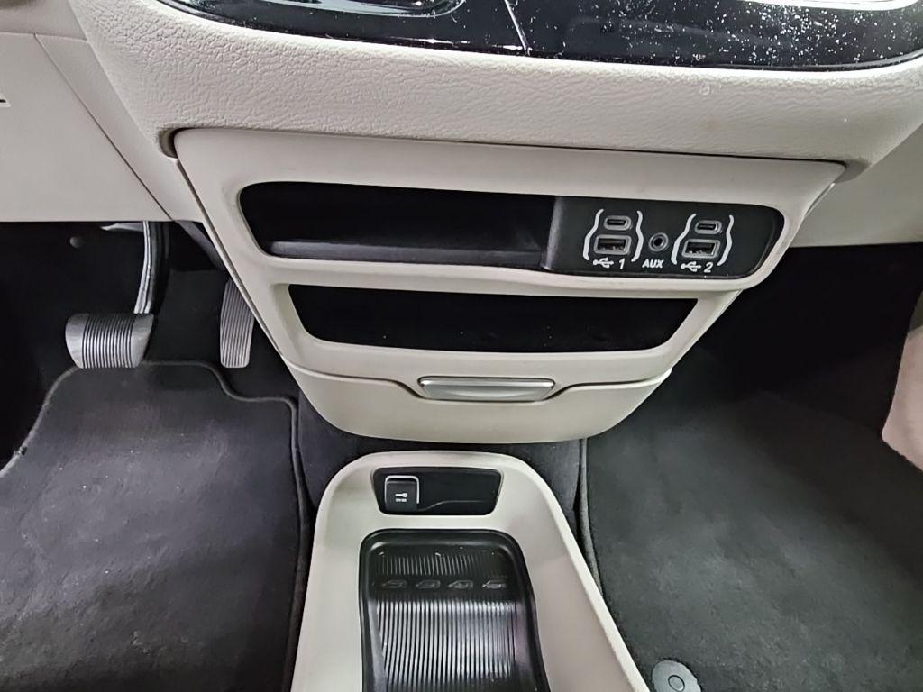 used 2023 Chrysler Pacifica car, priced at $21,800