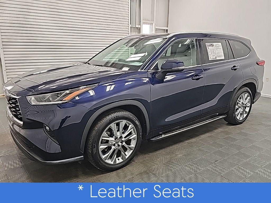 used 2023 Toyota Highlander car, priced at $34,500