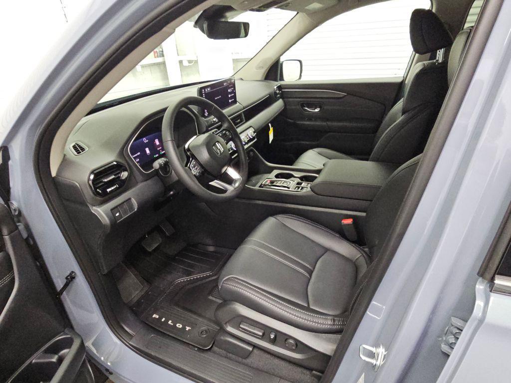new 2026 Honda Pilot car, priced at $53,045