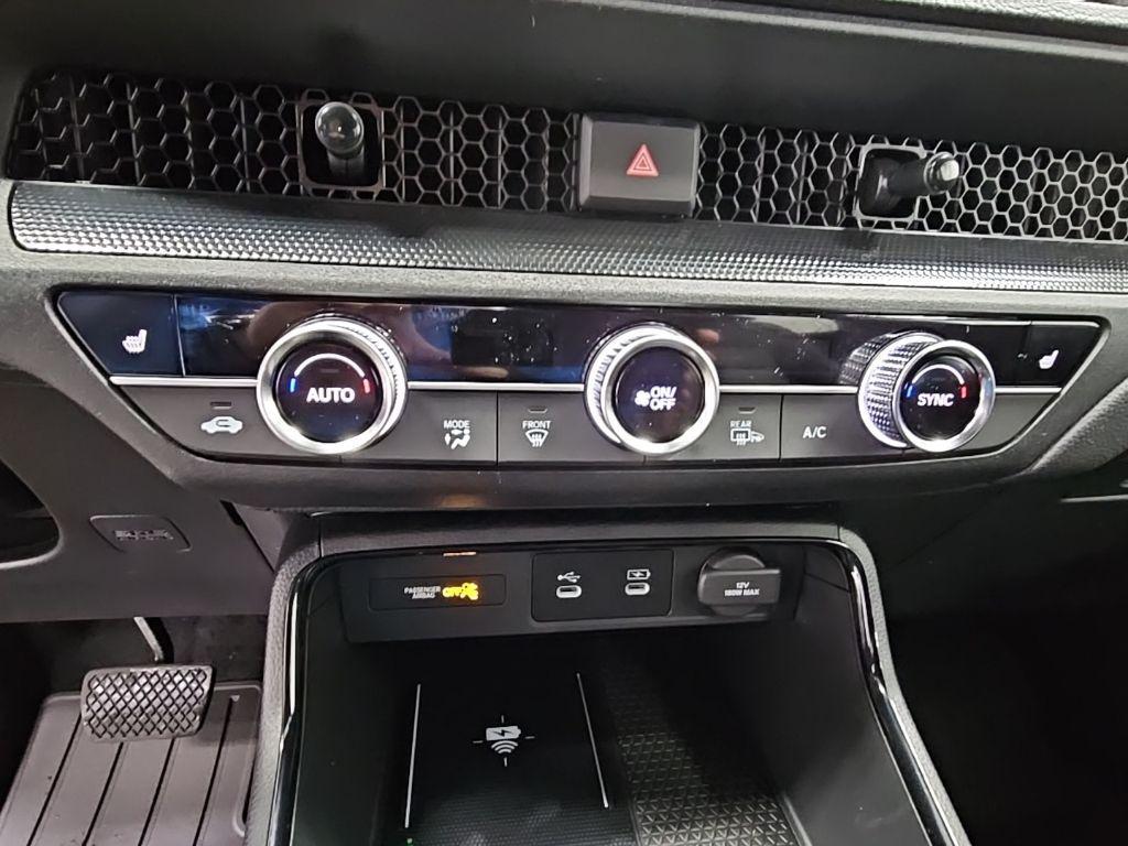 new 2026 Honda CR-V Hybrid car, priced at $39,880