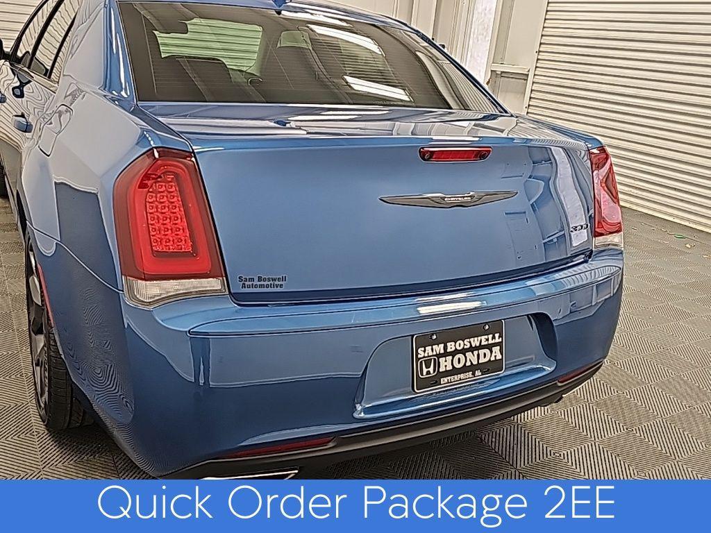 used 2022 Chrysler 300 car, priced at $22,250