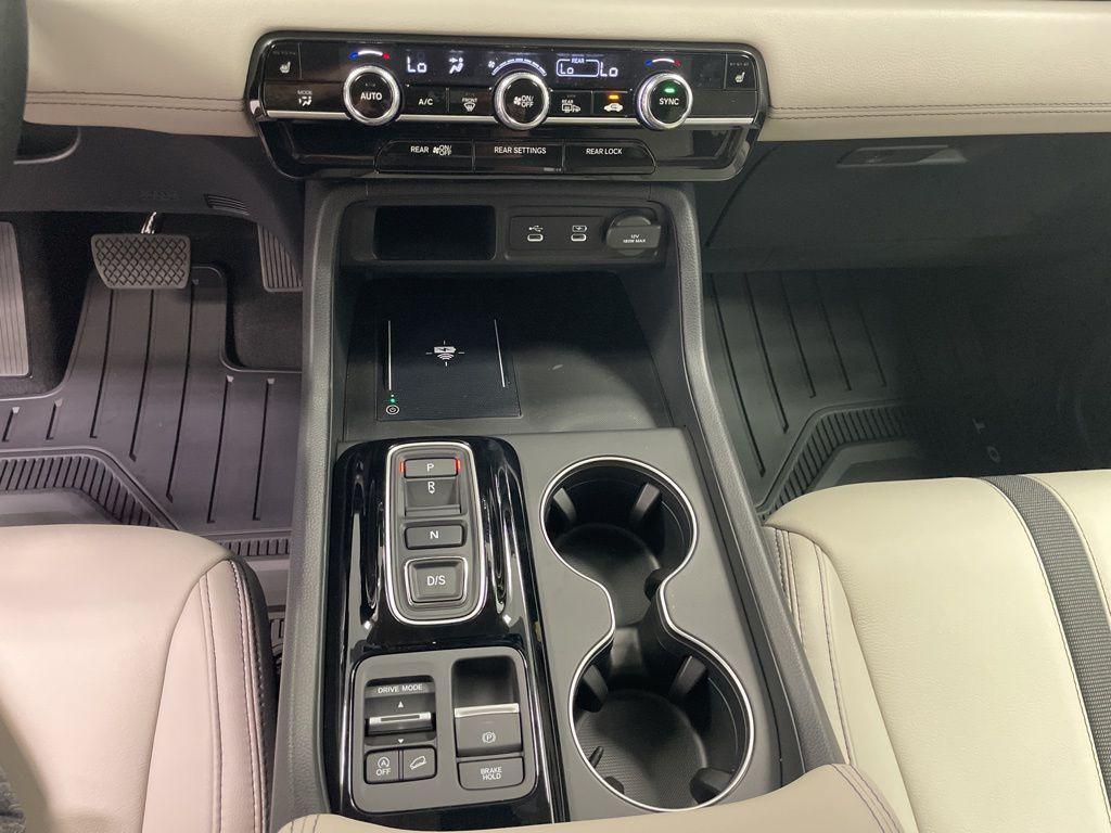 new 2026 Honda Pilot car, priced at $46,445