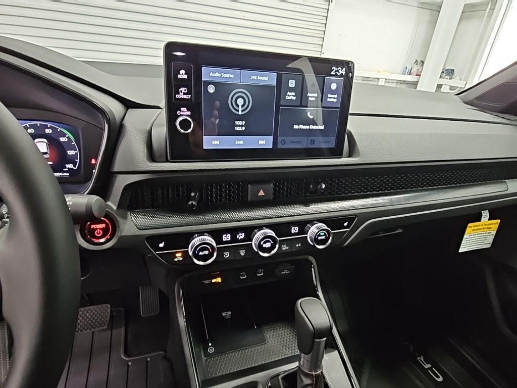 new 2026 Honda CR-V Hybrid car, priced at $39,880