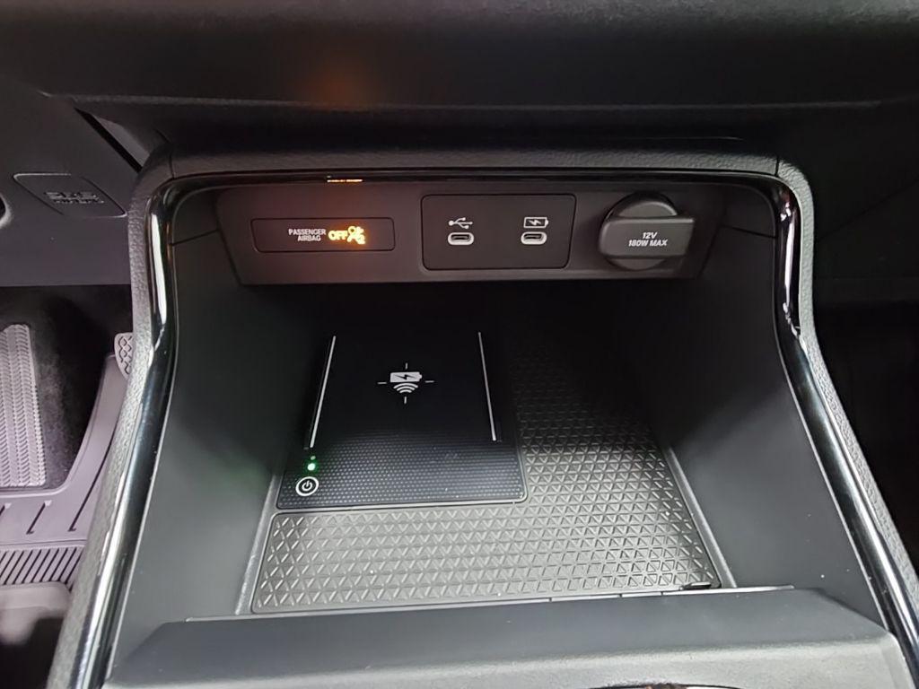 new 2026 Honda CR-V Hybrid car, priced at $39,955