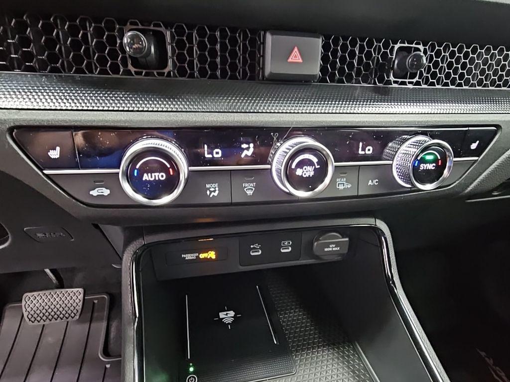 new 2026 Honda CR-V Hybrid car, priced at $39,955