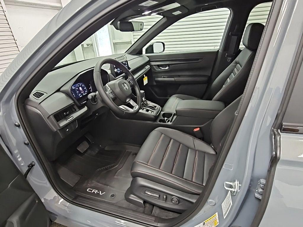 new 2026 Honda CR-V Hybrid car, priced at $39,880