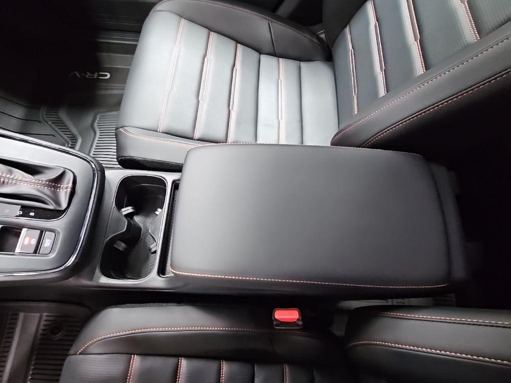 new 2026 Honda CR-V Hybrid car, priced at $39,880