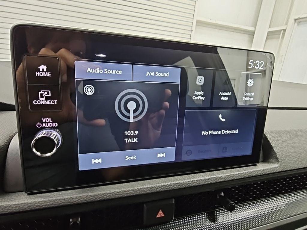 new 2026 Honda CR-V Hybrid car, priced at $39,425