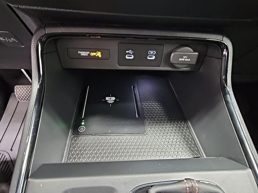 new 2026 Honda CR-V Hybrid car, priced at $39,425