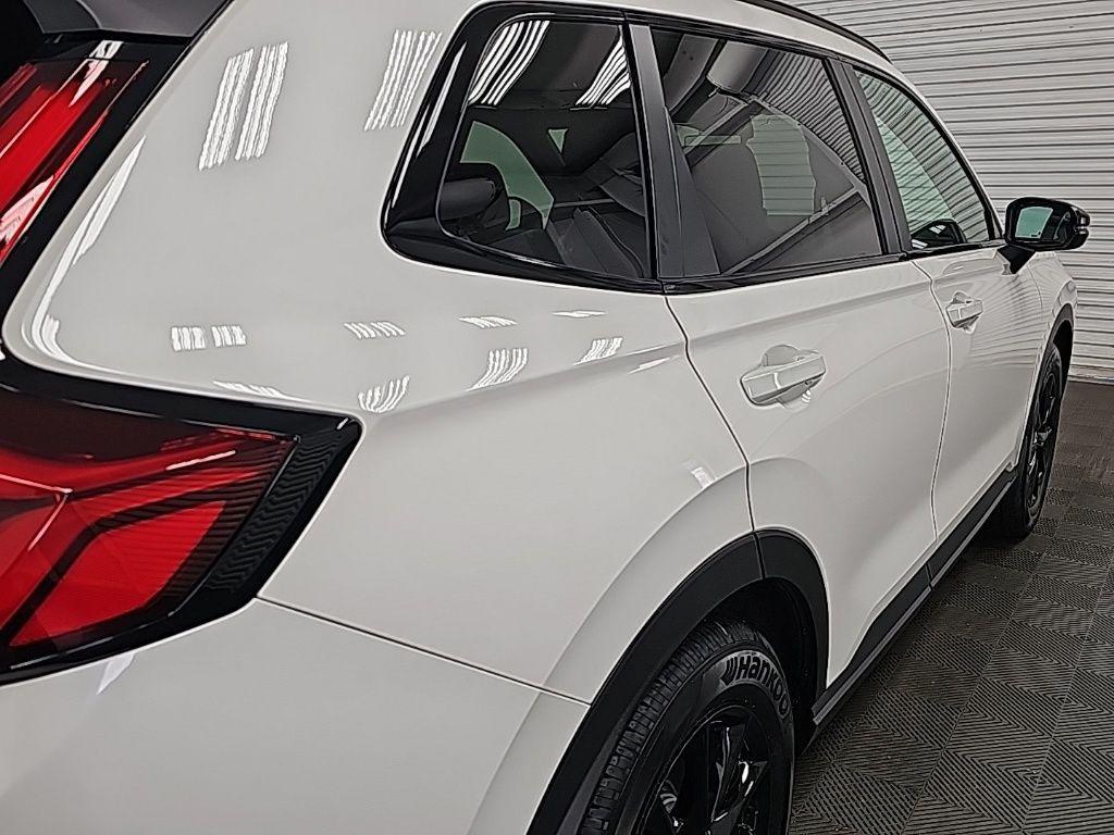 new 2026 Honda CR-V Hybrid car, priced at $39,880