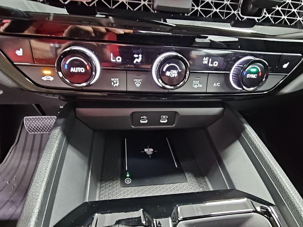 new 2026 Honda Accord Hybrid car, priced at $36,290