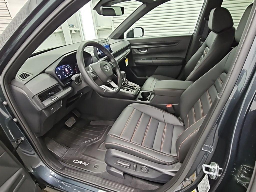new 2026 Honda CR-V Hybrid car, priced at $40,175