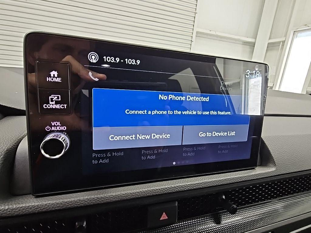 new 2026 Honda CR-V Hybrid car, priced at $39,425