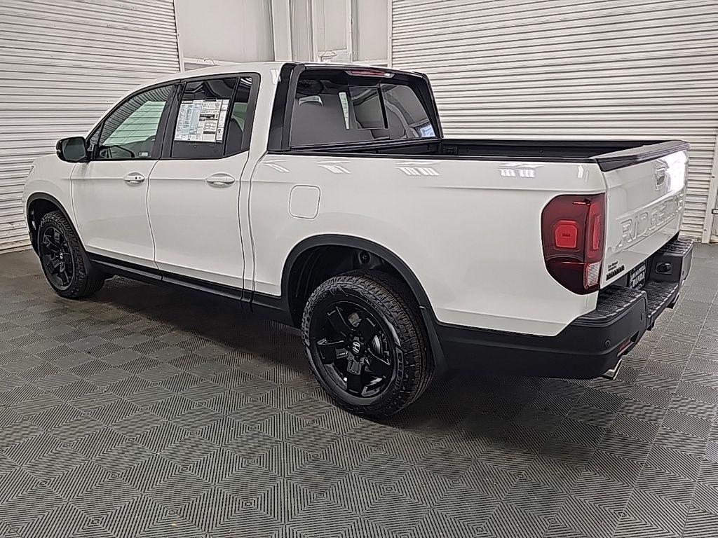 new 2026 Honda Ridgeline car, priced at $48,395