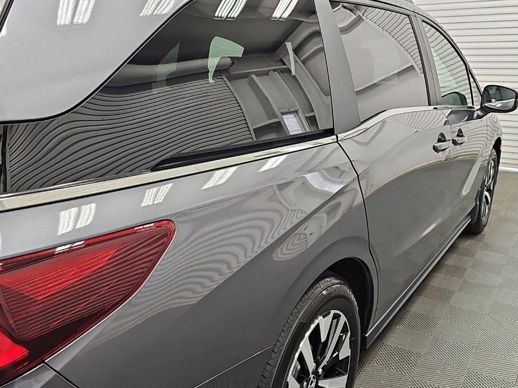 new 2026 Honda Odyssey car, priced at $45,685