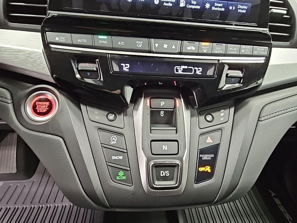 new 2026 Honda Odyssey car, priced at $46,140