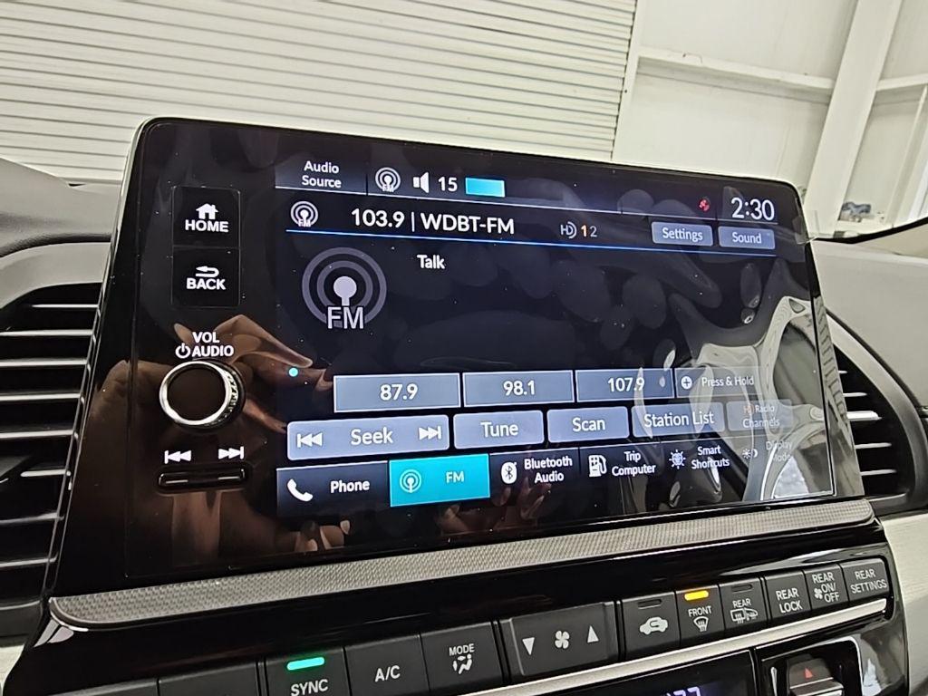 new 2026 Honda Odyssey car, priced at $46,140