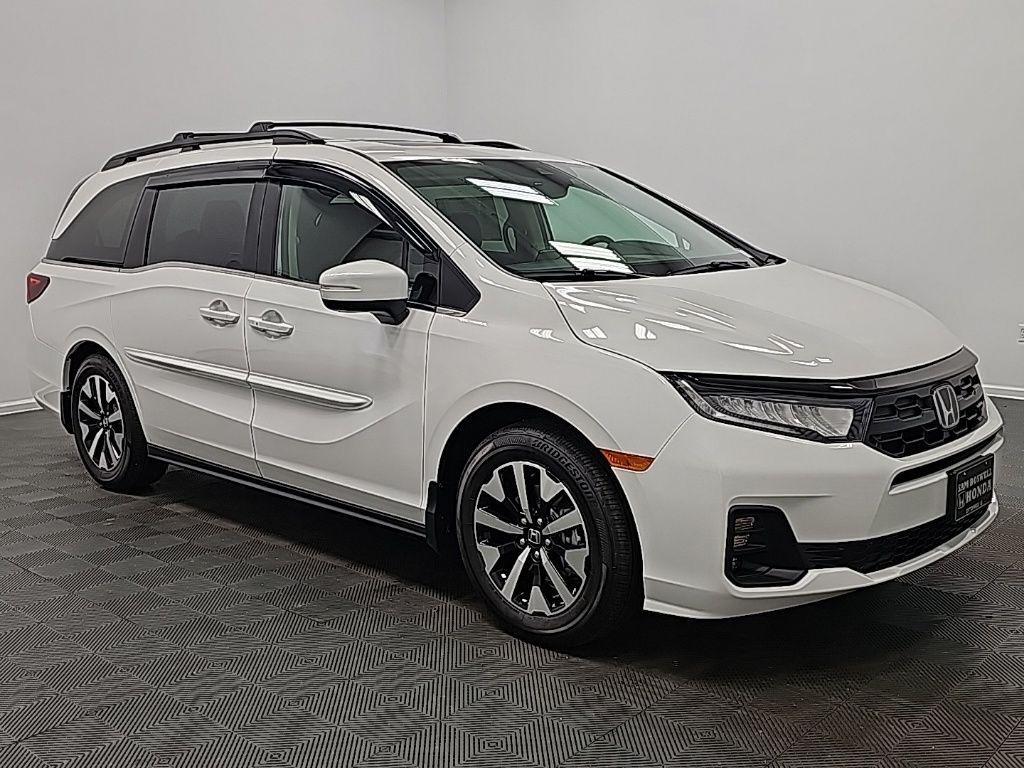 new 2026 Honda Odyssey car, priced at $46,140