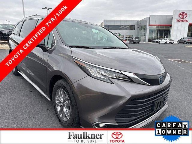 used 2023 Toyota Sienna car, priced at $36,981