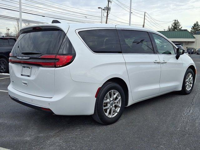 used 2024 Chrysler Pacifica car, priced at $27,241