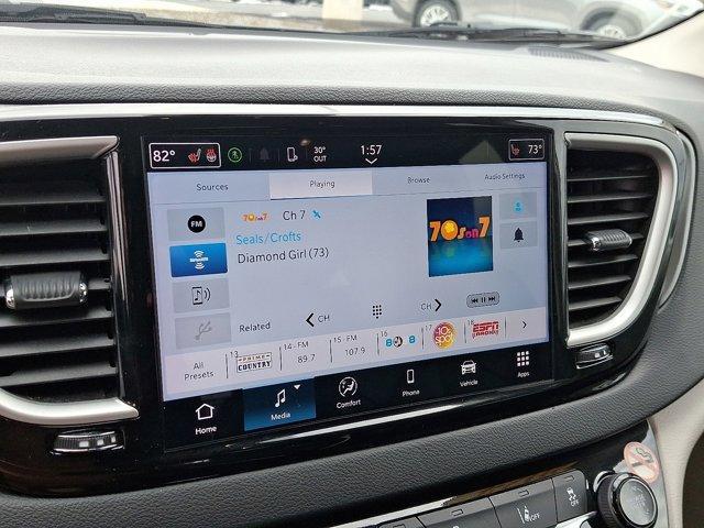 used 2024 Chrysler Pacifica car, priced at $27,241