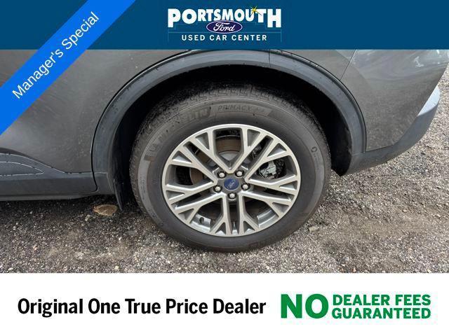 used 2022 Ford Escape car, priced at $25,495