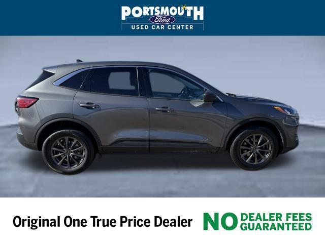 used 2022 Ford Escape car, priced at $17,995