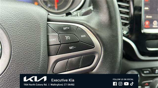 used 2019 Jeep Cherokee car, priced at $14,571