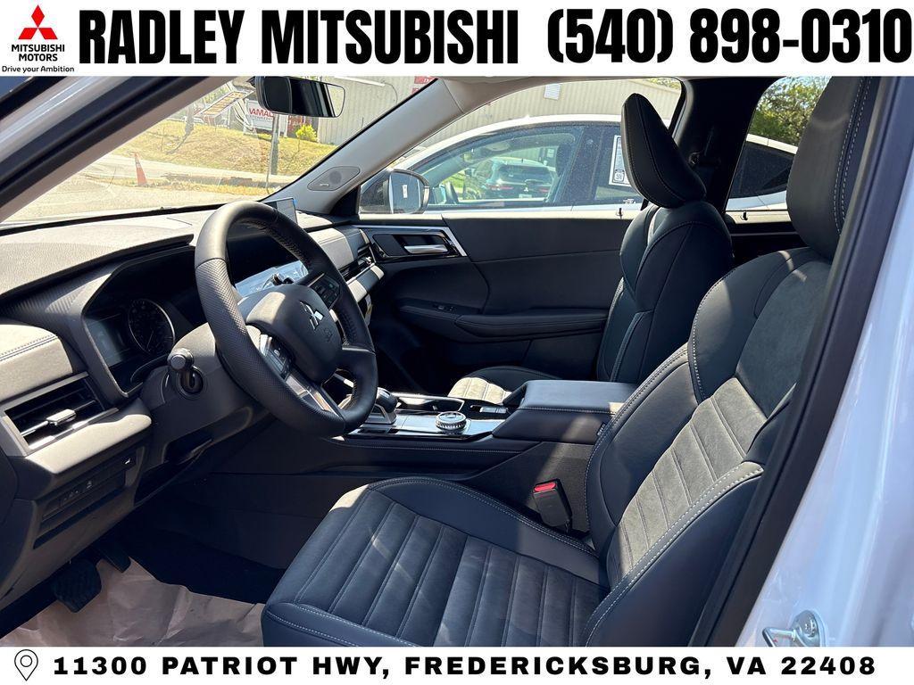 new 2026 Mitsubishi Outlander car, priced at $38,037