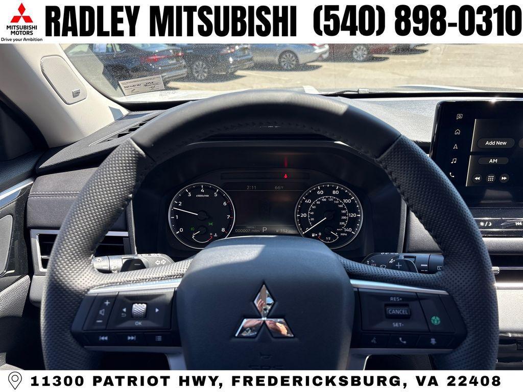 new 2026 Mitsubishi Outlander car, priced at $38,037