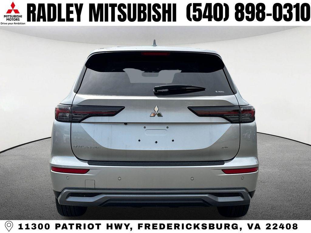 new 2026 Mitsubishi Outlander car, priced at $38,082