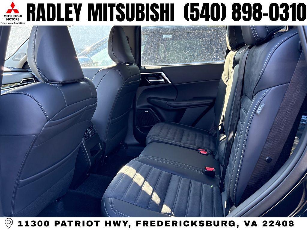 new 2026 Mitsubishi Outlander car, priced at $34,832