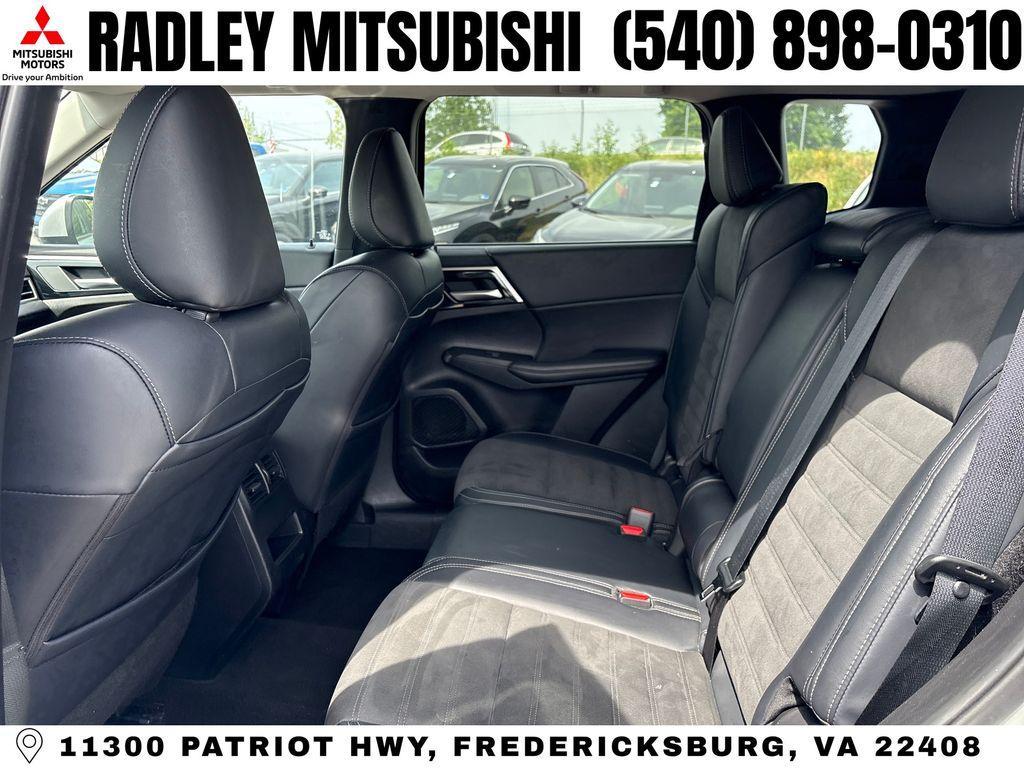 used 2024 Mitsubishi Outlander car, priced at $26,784
