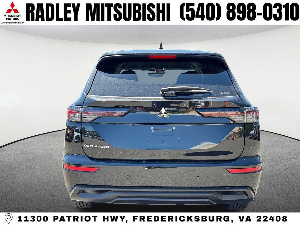 new 2026 Mitsubishi Outlander car, priced at $32,778